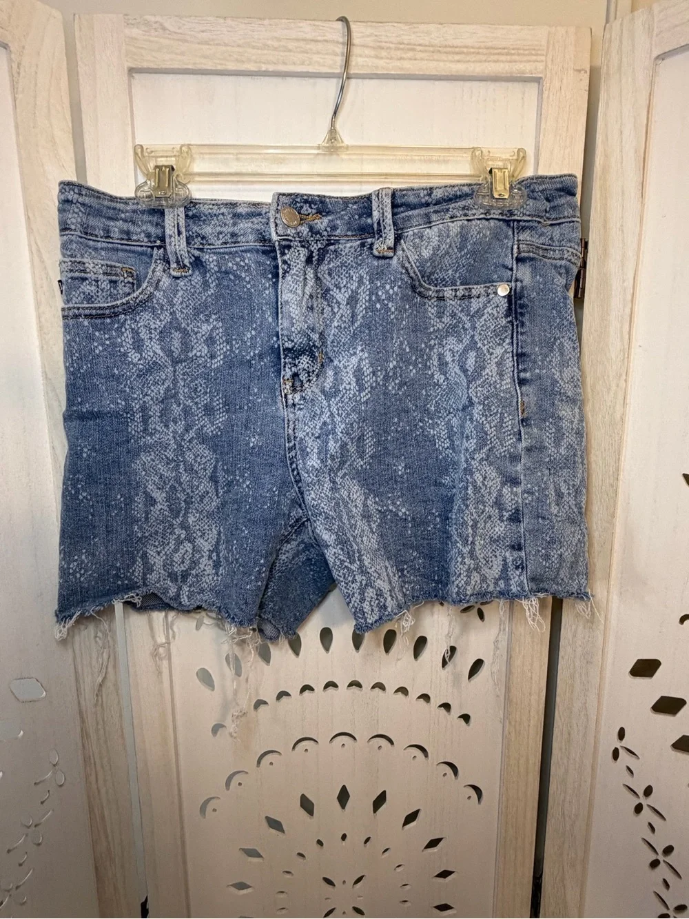 Judy Blue Snake-Print Denim Cutoff Shorts